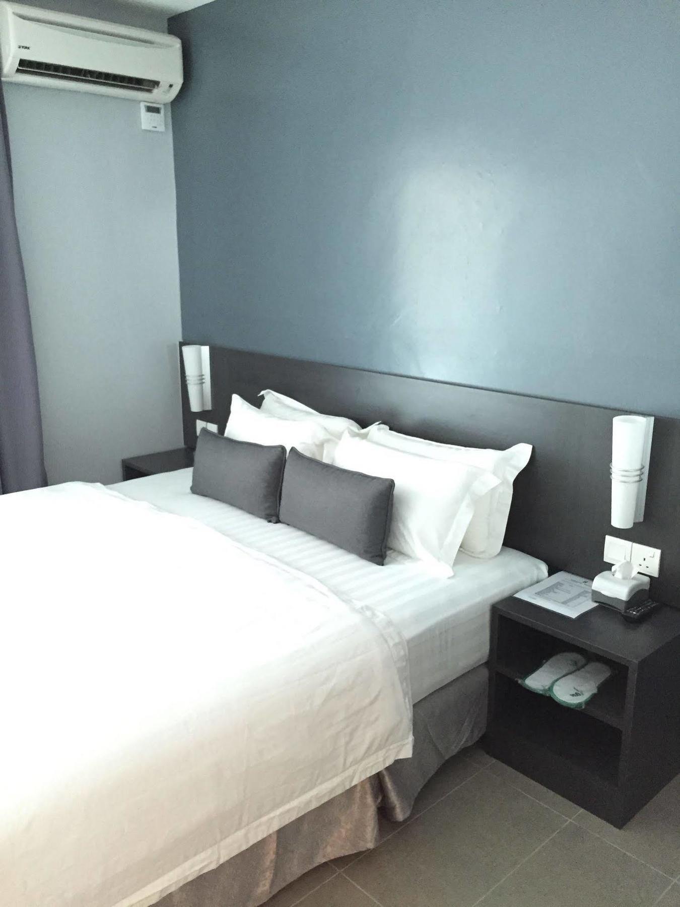 קואה G Langkawi Motel מראה חיצוני תמונה