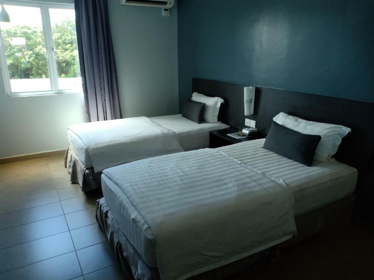 קואה G Langkawi Motel מראה חיצוני תמונה