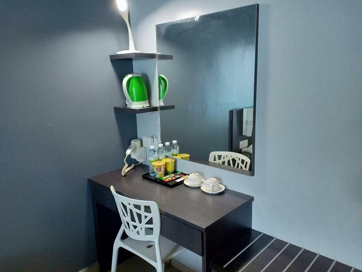 קואה G Langkawi Motel מראה חיצוני תמונה